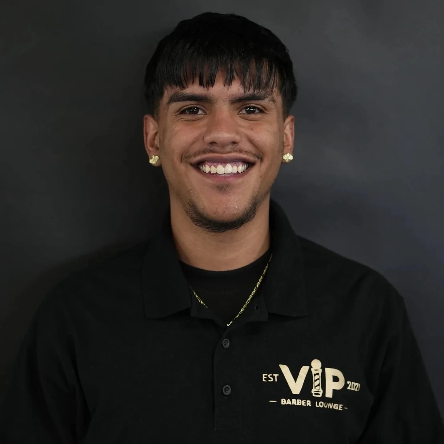 Emmanuel, barber at VIP Barber Lounge Aurora