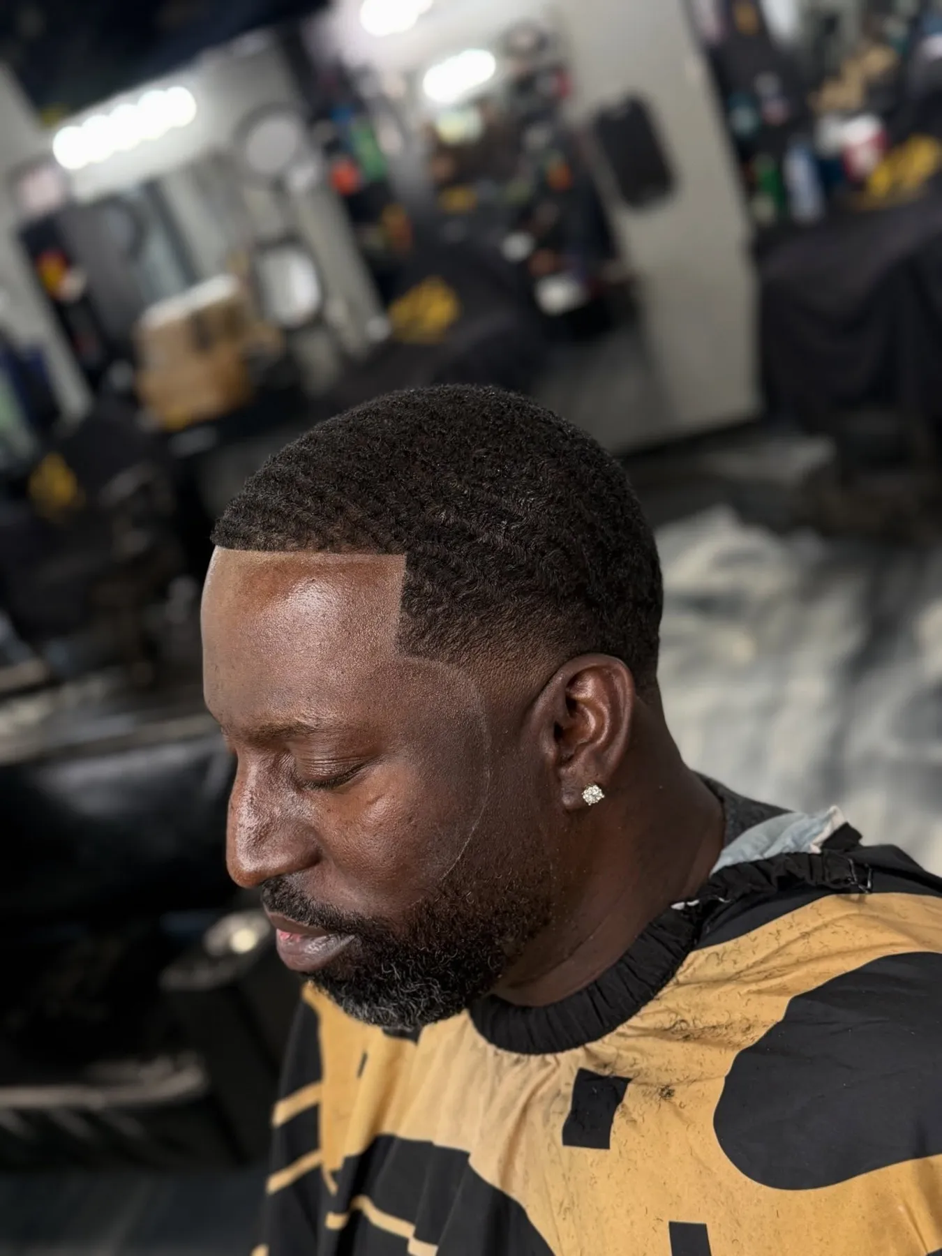 Taper fade with beard sculpting at VIP Barber Lounge, Denver & Aurora